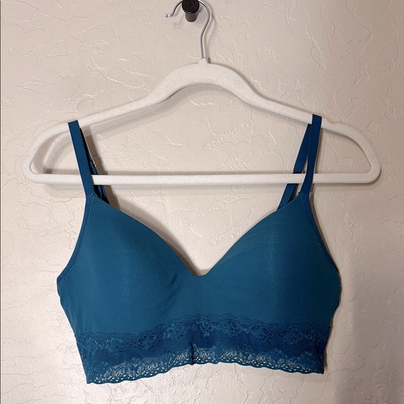 Bliss Perfection Wire-Free Contour Bra size 34d - Picture 1 of 6
